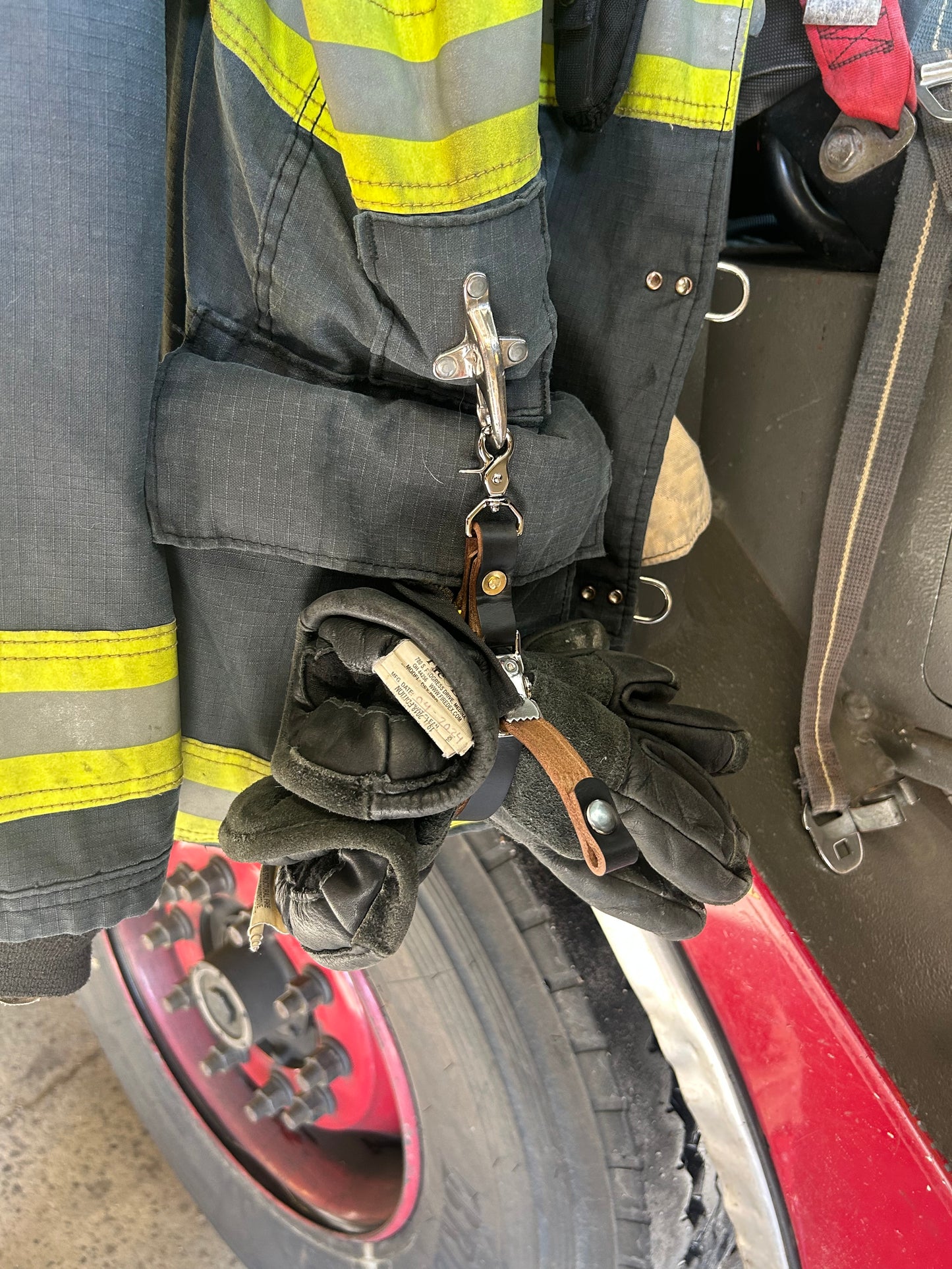 Glove strap